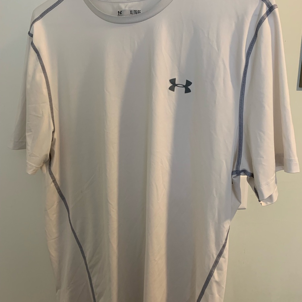 Extra large white under armour short sleeve